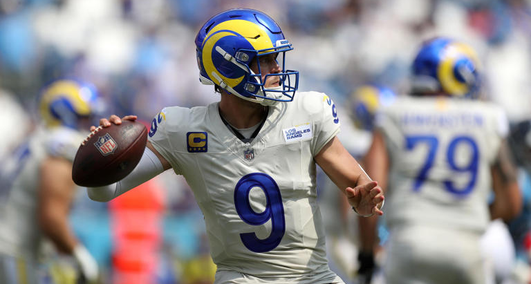 Rams' offense comes together in second half