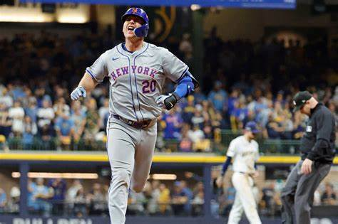 Mets shocks Phillies 6-2