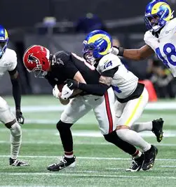 Rams stunned by Falcons