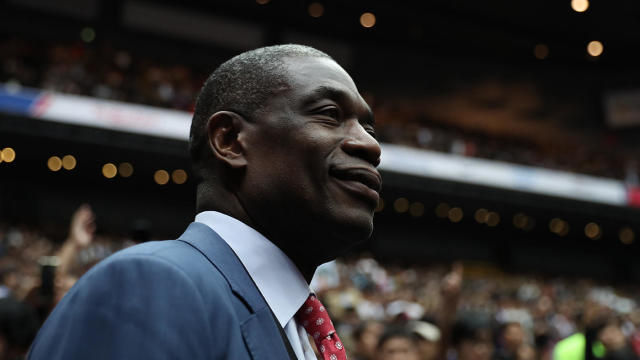 Dikembe Mutombo will be honored and recognized at the 2022 Sports Humanitarian Awards