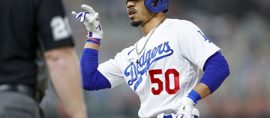 Dodgers' Offense exploded in Game 4 against the Braves