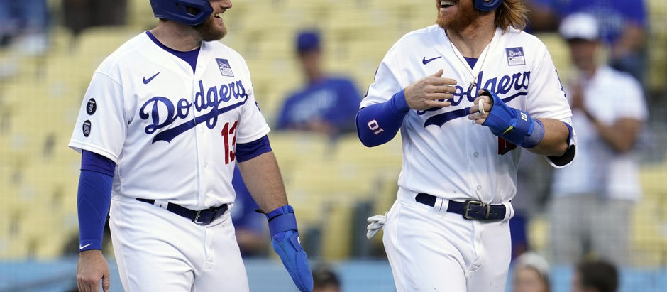 Dodgers' offense gets in a slump in a defeat against the Padres 6-2