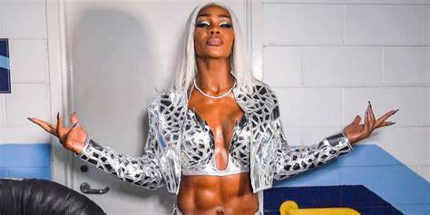 Jade Cargill sends a message to Naomi