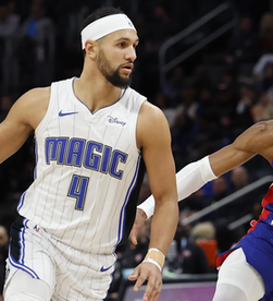 Orlando shocks Pistons in Game 1