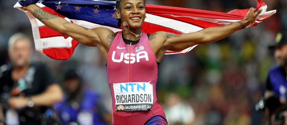 Sha'Carri Richardson brings home Gold for Team USA 4x100-M