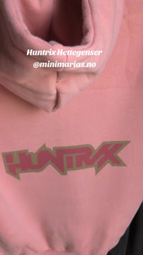 Thumbnail: Rosa Huntrix Hoodie for Barn – Trendy Kpop Hettegenser