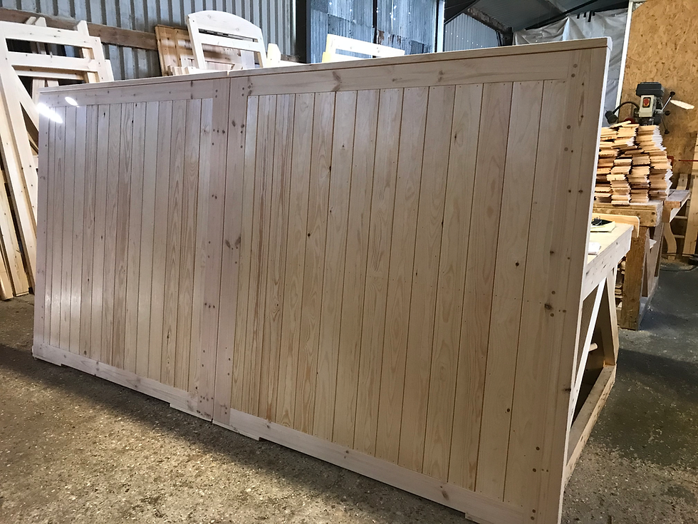 Thumbnail: Flat Top Wooden Driveway Gates Front View
