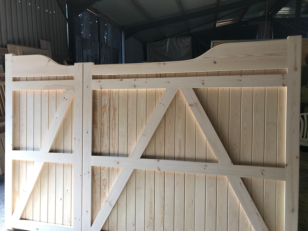 Uneven Split Gunstock Gates Back View