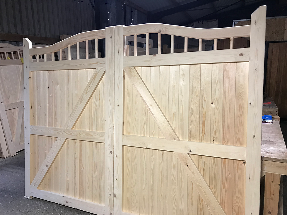 Thumbnail: Cheap Driveway Gates Near Me Back View