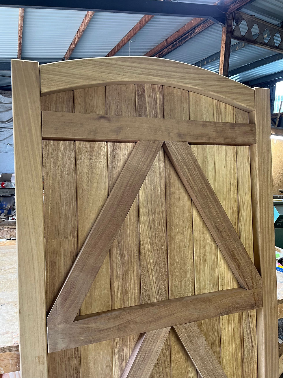 Thumbnail: Arch Top Hardwood Gate Back View