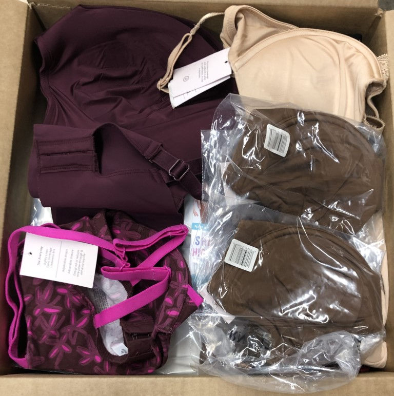 Thumbnail: Case Lot of Women's Bras & Underwear - 125 Units - Manifested