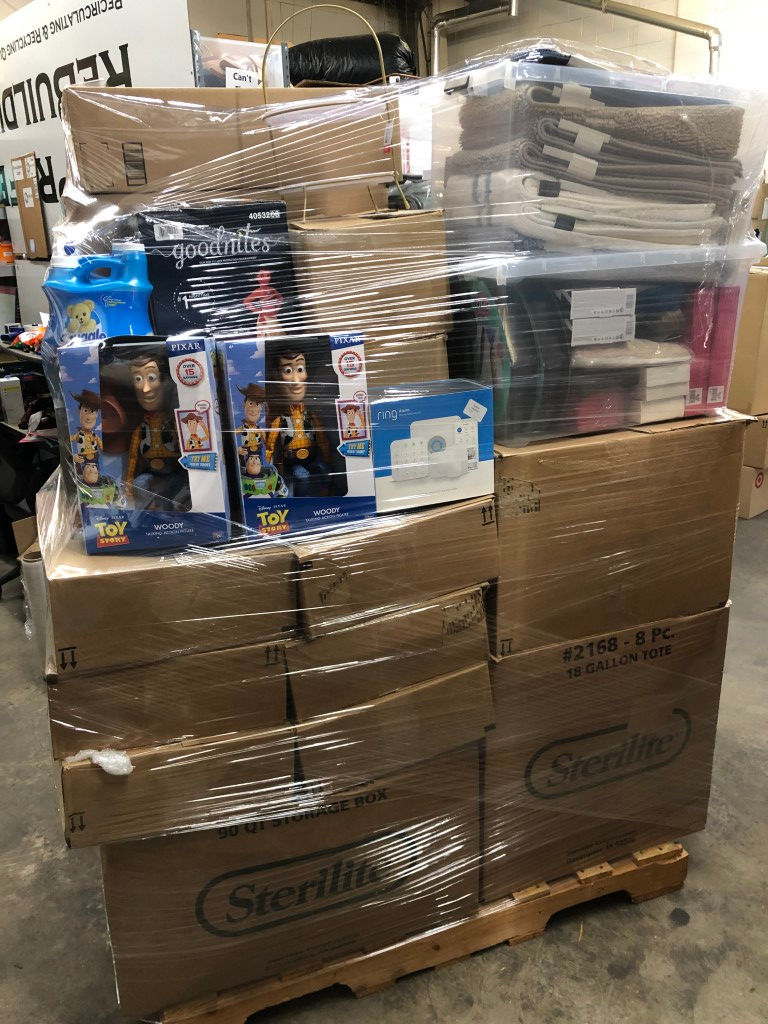 Thumbnail: Manifested T@RGT General Merchandise Pallet - 700 Units