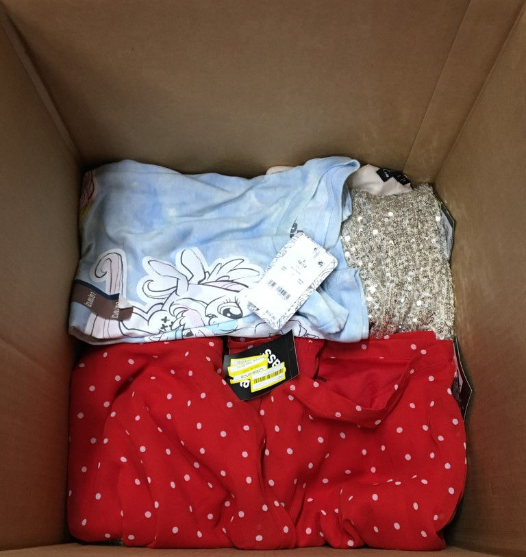 Thumbnail: Case Lot of Kids Clothing & Accessories - 58 Units - Manifested - Shelf Pulls