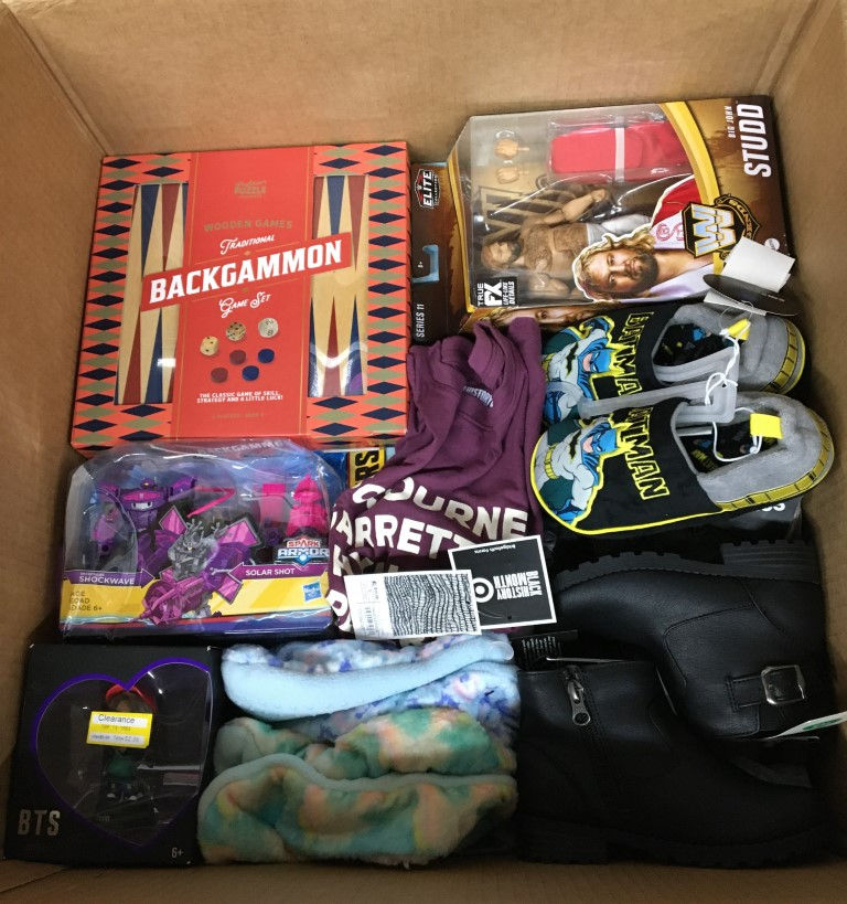 Thumbnail: Case Lot of Kids Merchandise - 80 Units - Manifested - Shelf Pulls
