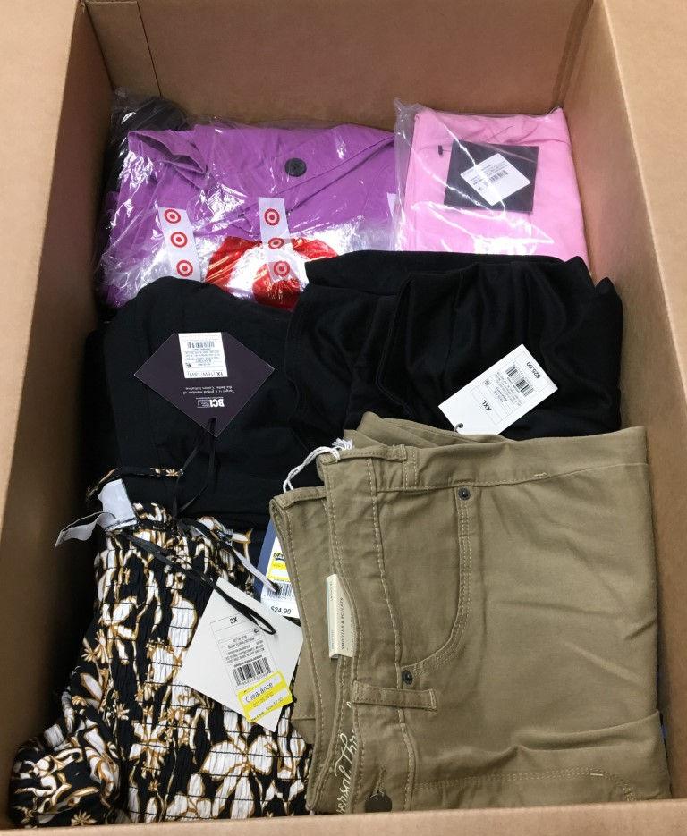 Thumbnail: Case Lot of Womens Plus Size Clothing - 51 Units - Manifested - Shelf Pulls