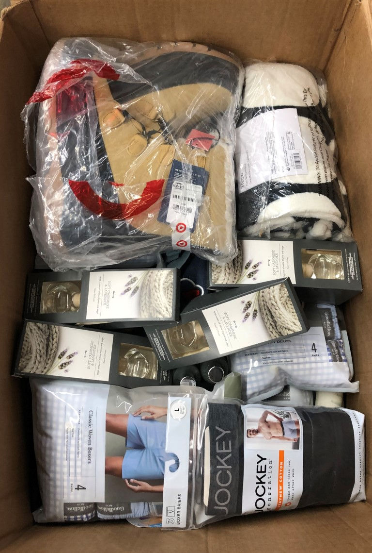 Thumbnail: Manifested T@RGT General Merchandise Pallet - 470 Units