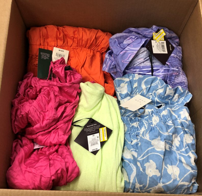 Thumbnail: Case Lot of Women's Dresses - 45 Units - Manifested - Shelf Pulls