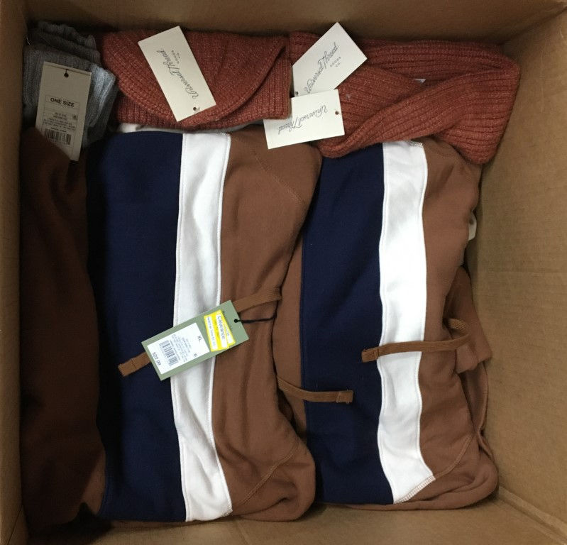 Thumbnail: Case Lot of Winter Clothing - 35 Units - Manifested - Shelf Pulls