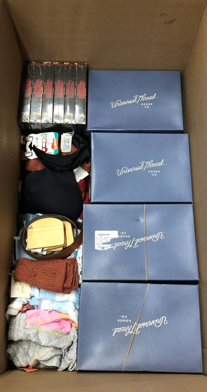Thumbnail: Manifested T@RGT General Merchandise Pallet - 530 Units - Shelf Pulls