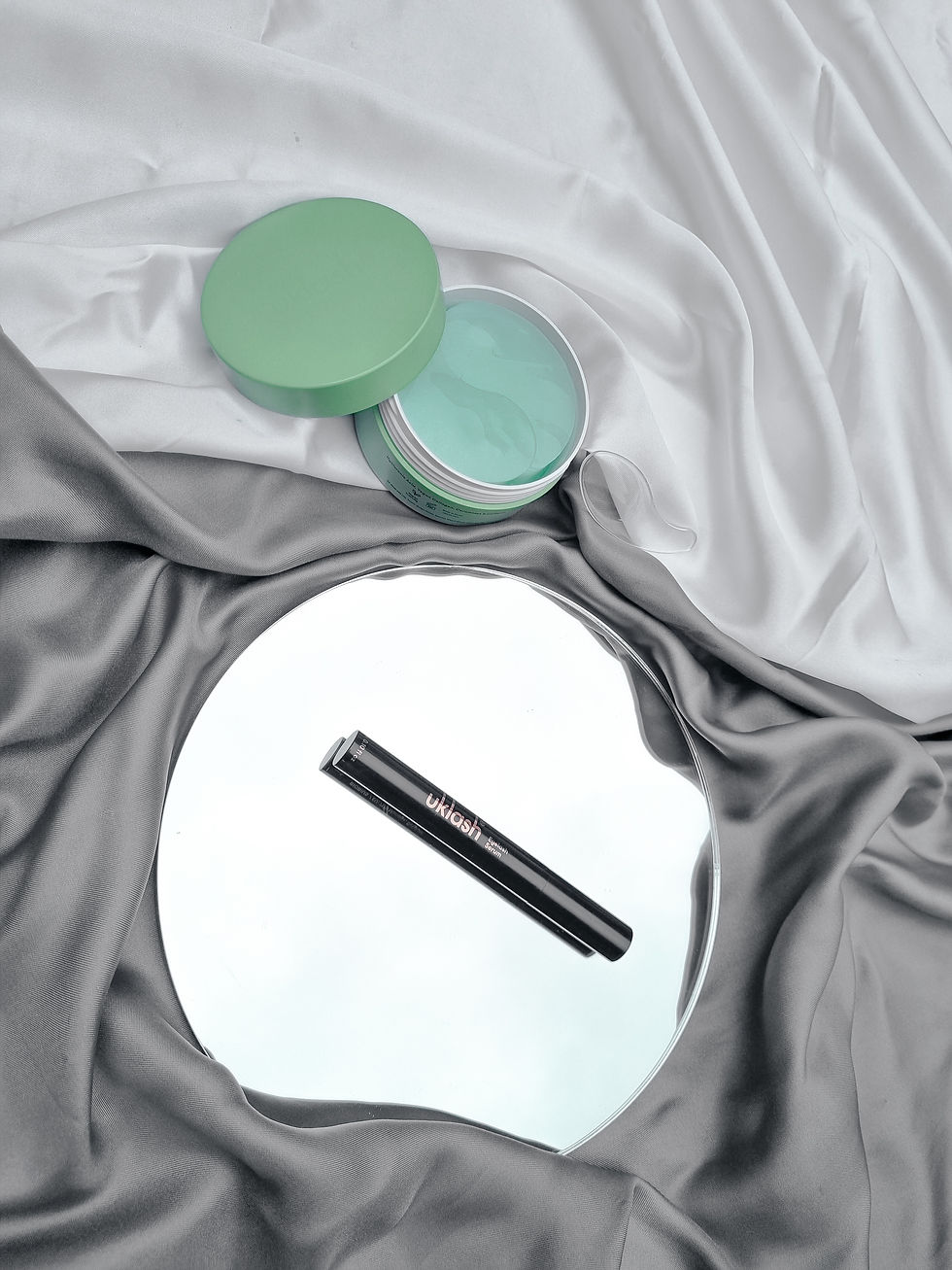 UK Lash Product Photography