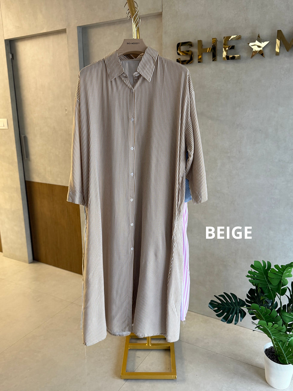 Thumbnail: 17094 - VIRAL  STRIPE OVER SIZED LONG TOPS(7 Colors)