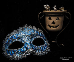 Mask & Pumpkin