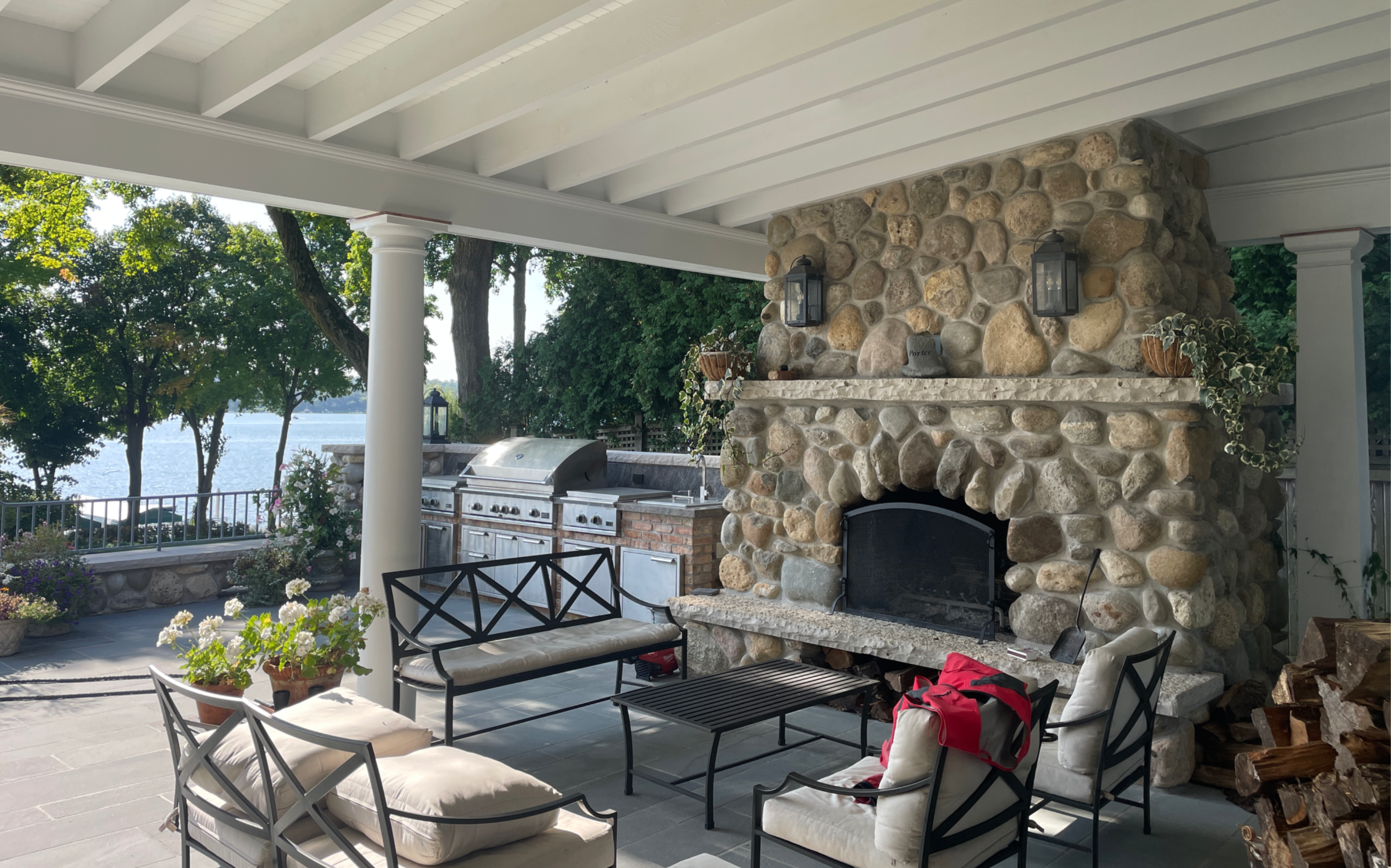 Lakeside Patio & Firepit