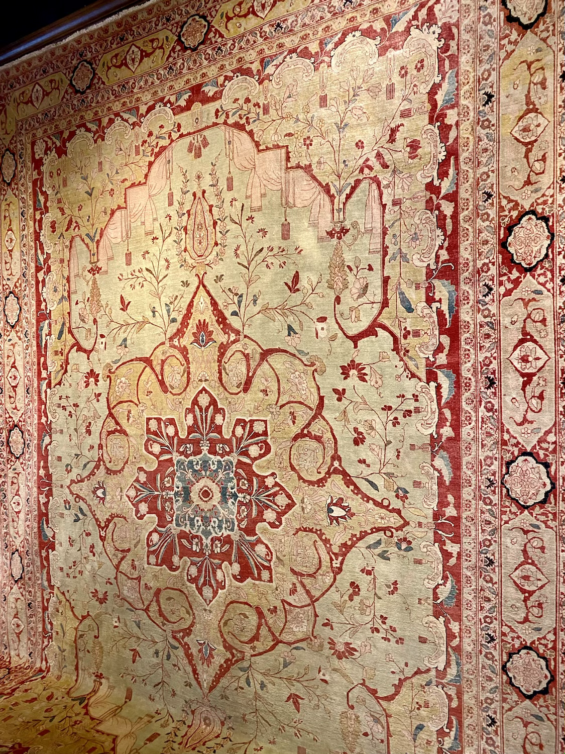 *SOLD* 11’2”X16’2” Antique Agra 
