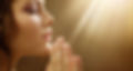 praying-woman-702x375.jpg