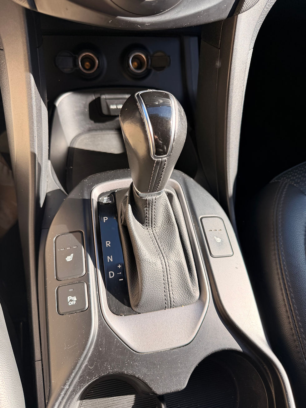 Miniature : HYUNDAI SENTAFE 2015