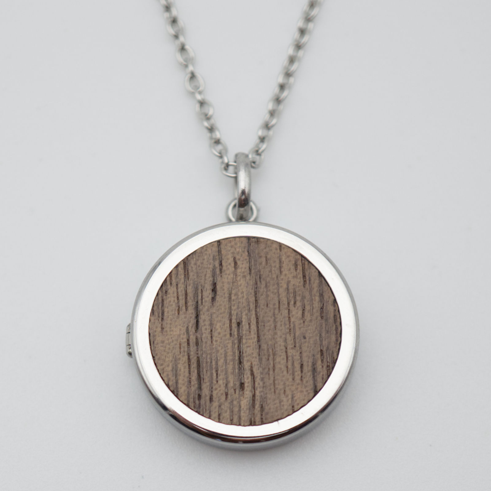 Bergsee (Walnuss/Silber)