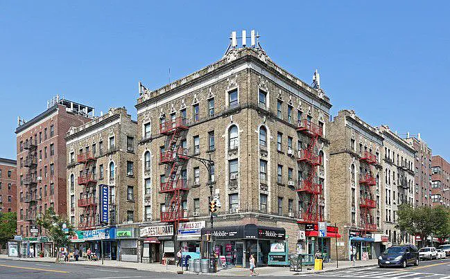 616 W 207th StNew York, NY 10034.webp