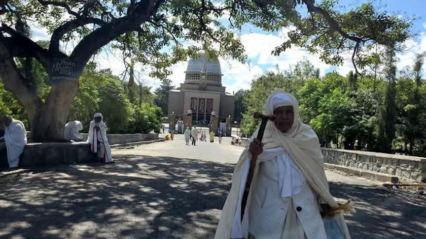 debre kurbur.jpeg