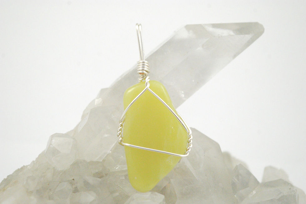 Thumbnail: I move forward with confidence in my decisions.  Serpentine crystal pendant