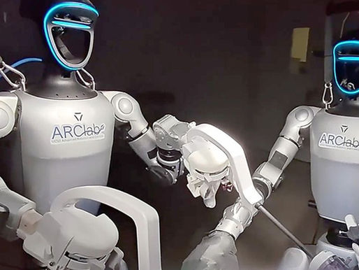 Robots humanoides completan por primera vez cirugías teleoperadas