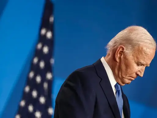 Joe Biden le sigue llenando la canasta de dólares a Ucrania