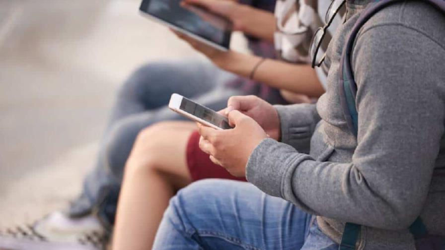 Va pa'tras prohibición de uso de redes sociales para los menores de 15 años