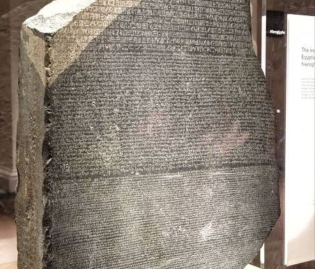 Par de hechos históricos que vale la pena recordar hoy
