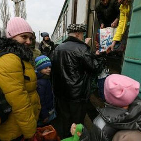 Generación Z, la más solidaria con los refugiados según sondeo