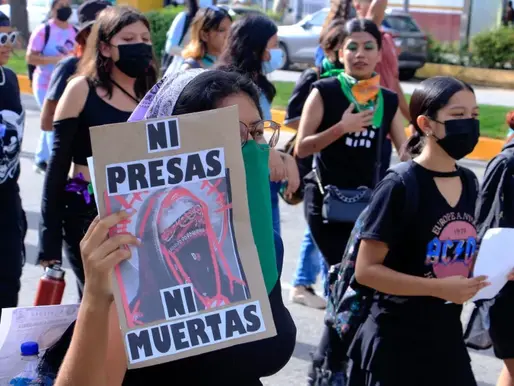 Exigen justicia para joven indígena acusada de homicidio por abortar: fue violada