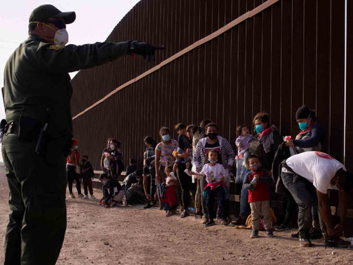 Ligera mayoría de estadounidenses apoya la agenda de Trump
