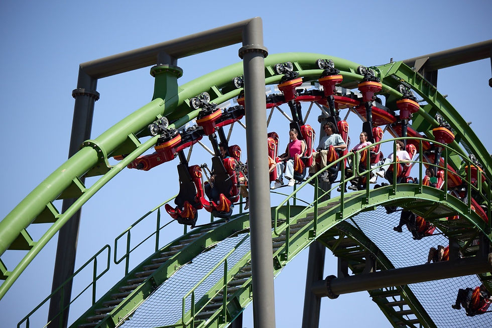Celebra el Día Internacional de la Montaña Rusa en Aztlán Feria de Chapultepec
