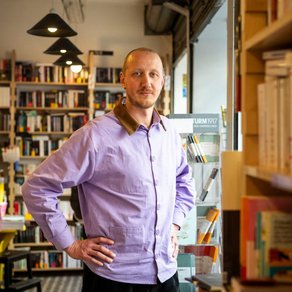 Mutiny brews in French bookshops over Hachette owner’s media grip