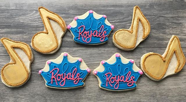 Cookies for a Special Dance Team!