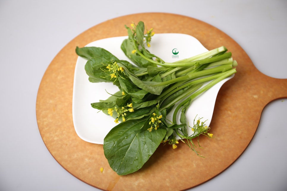 Суперфуд, травка или овощ Чаесим (Choy Sum) что вырщивать в Greenbar