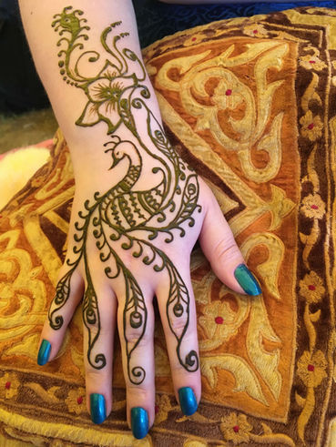 Peacock arm