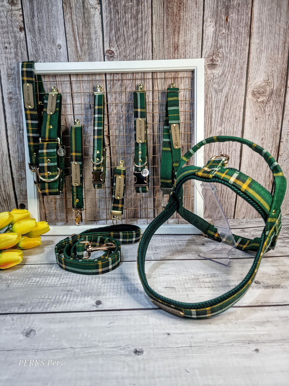 Thumbnail: Irish National Wristlet