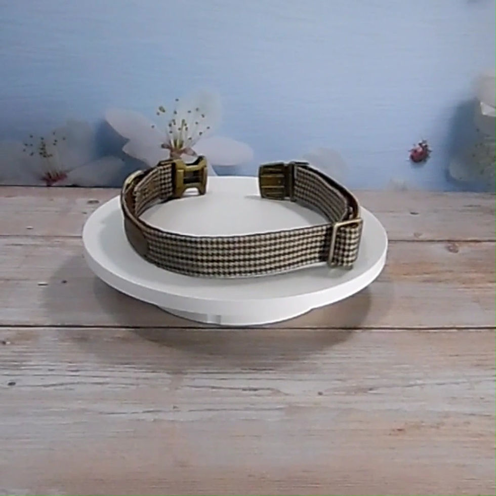 Thumbnail: Country Hound Adjustable Collar