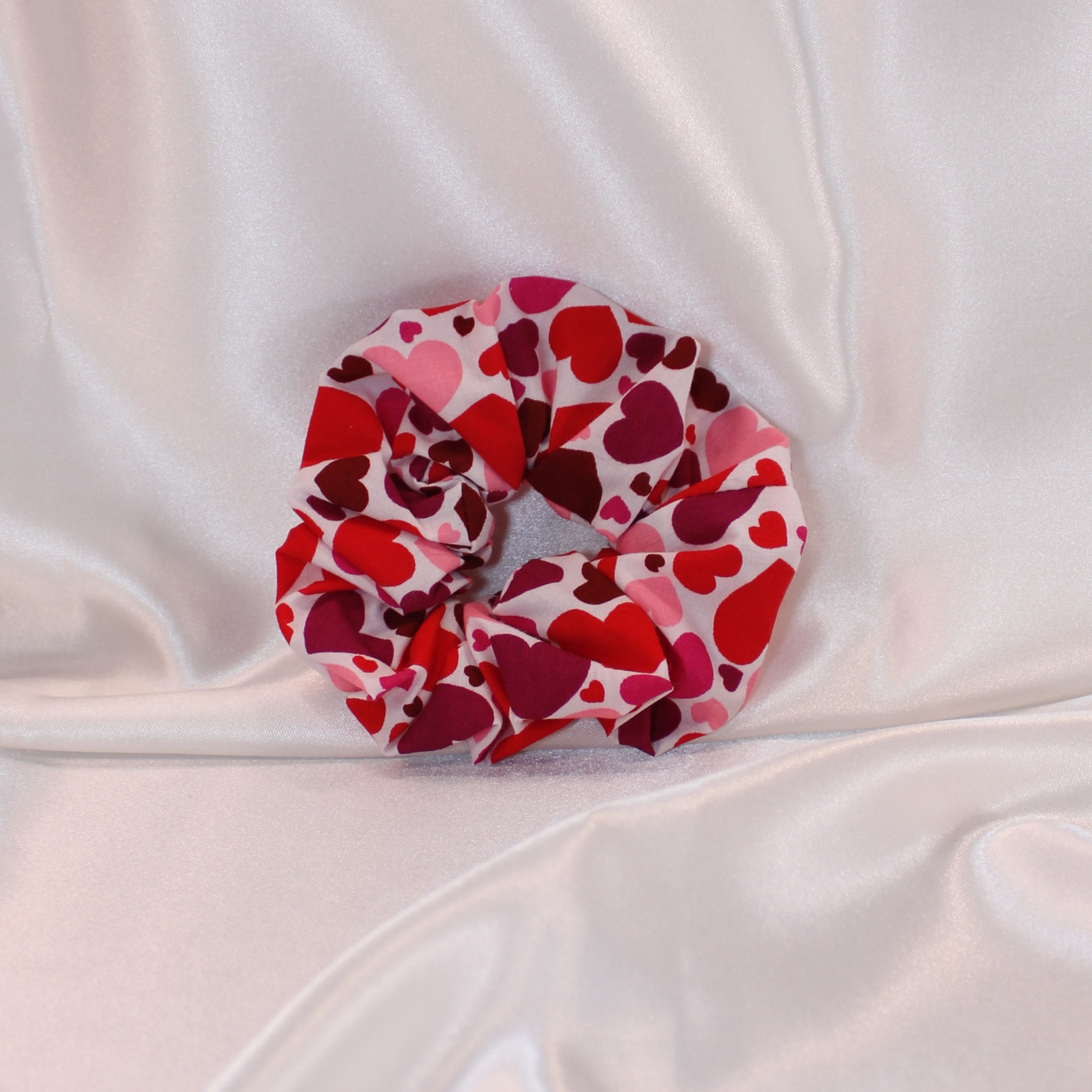Scattered Hearts Scrunchie