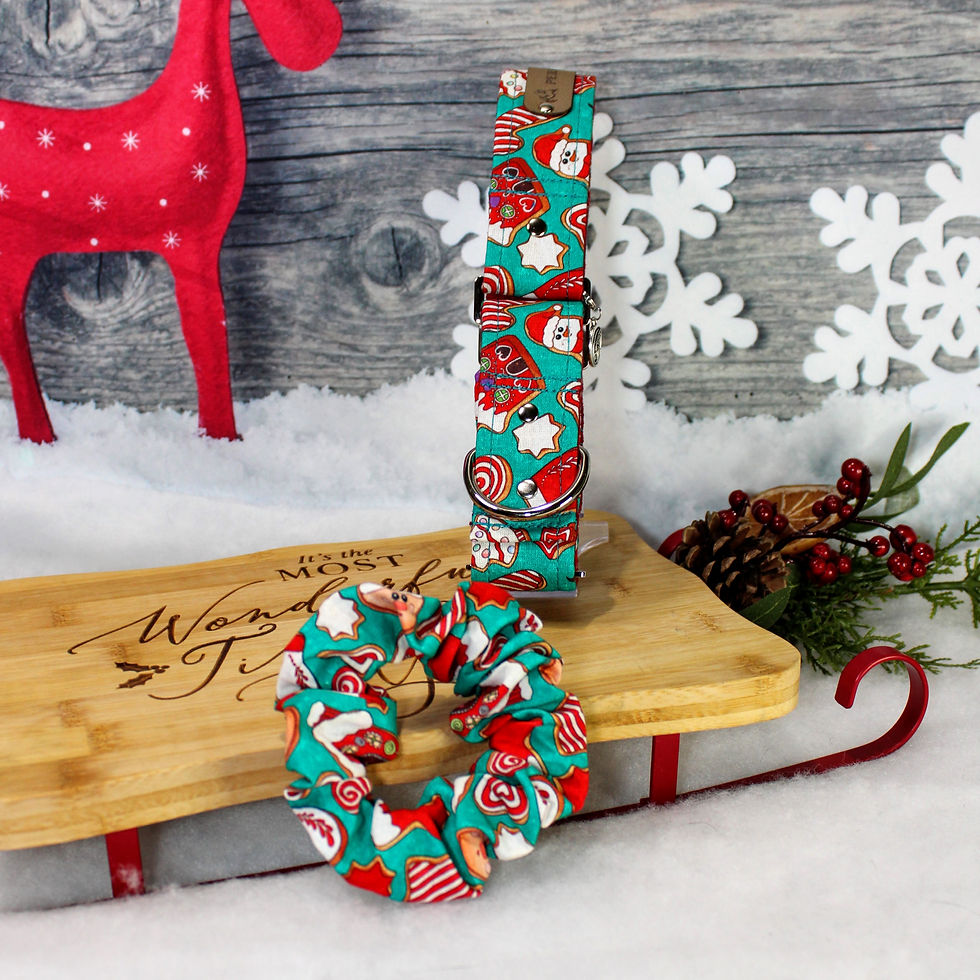 Thumbnail: North Pole Scrunchie